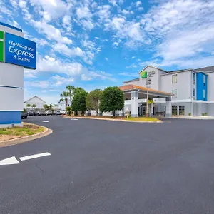 holiday-inn-express-suites-destin-e-commons-mall-area.panamacity-beachhotels.com/